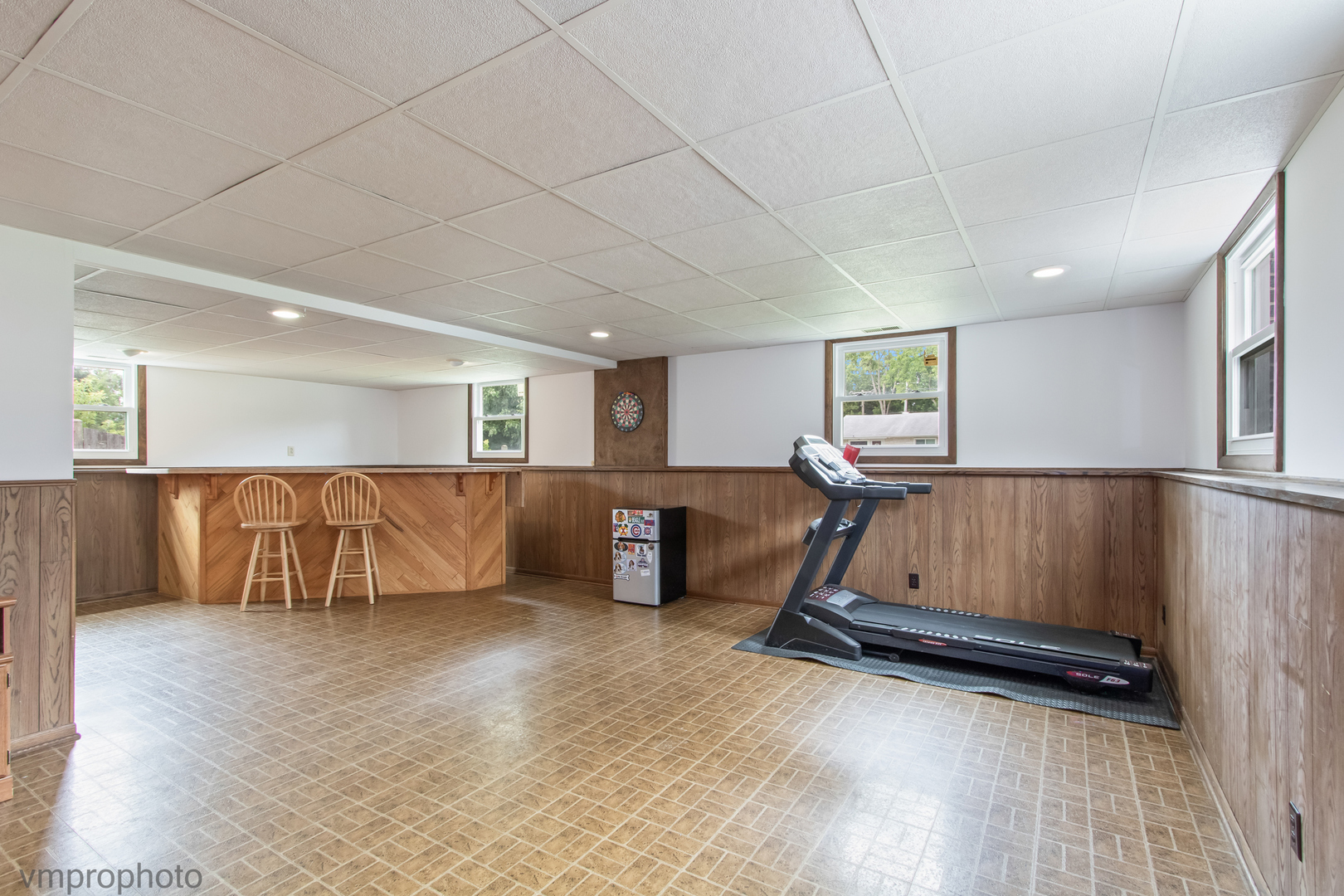 4402 Elmleaf Drive, McHenry, IL 60051