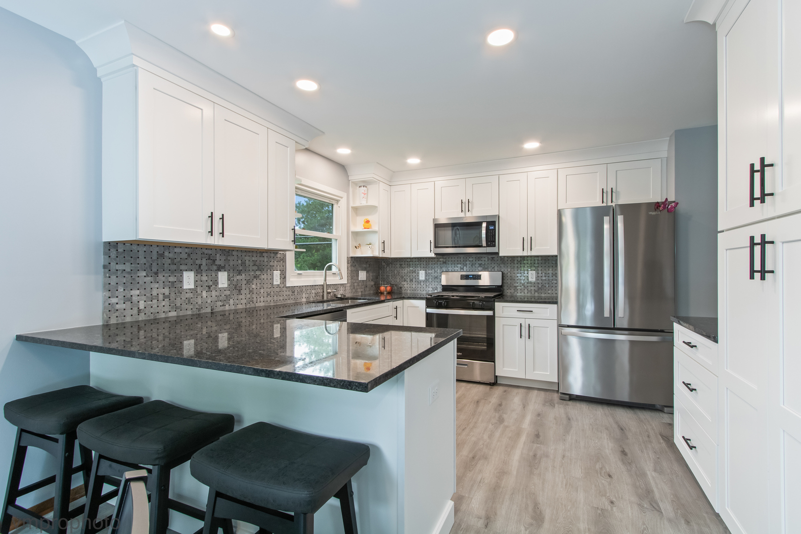 4402 Elmleaf Drive, McHenry, IL 60051