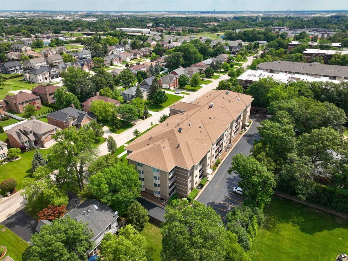 440 E Montrose Avenue #106, Wood Dale, IL 60191