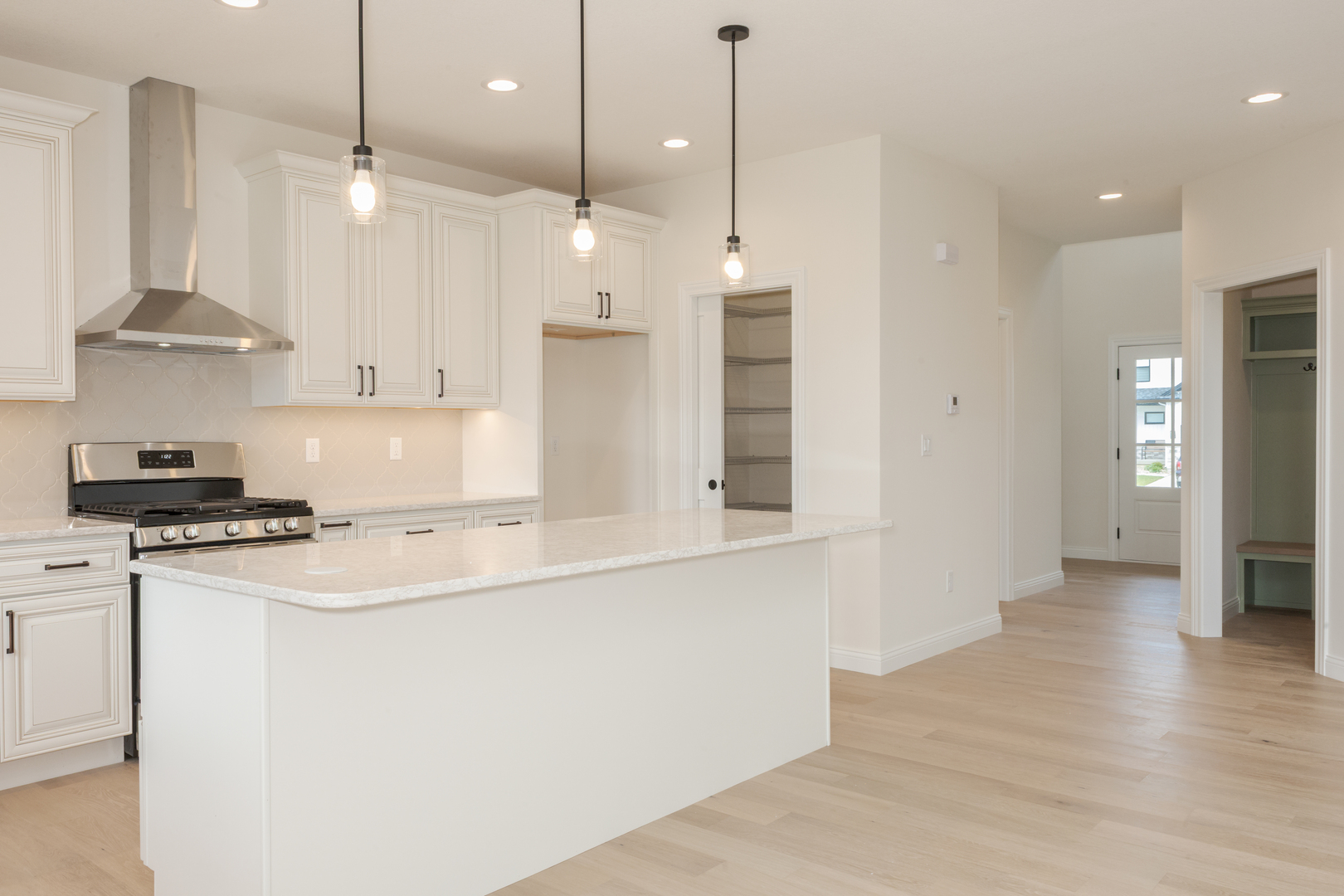 1313 Woodbine Road, Bloomington, IL 61704