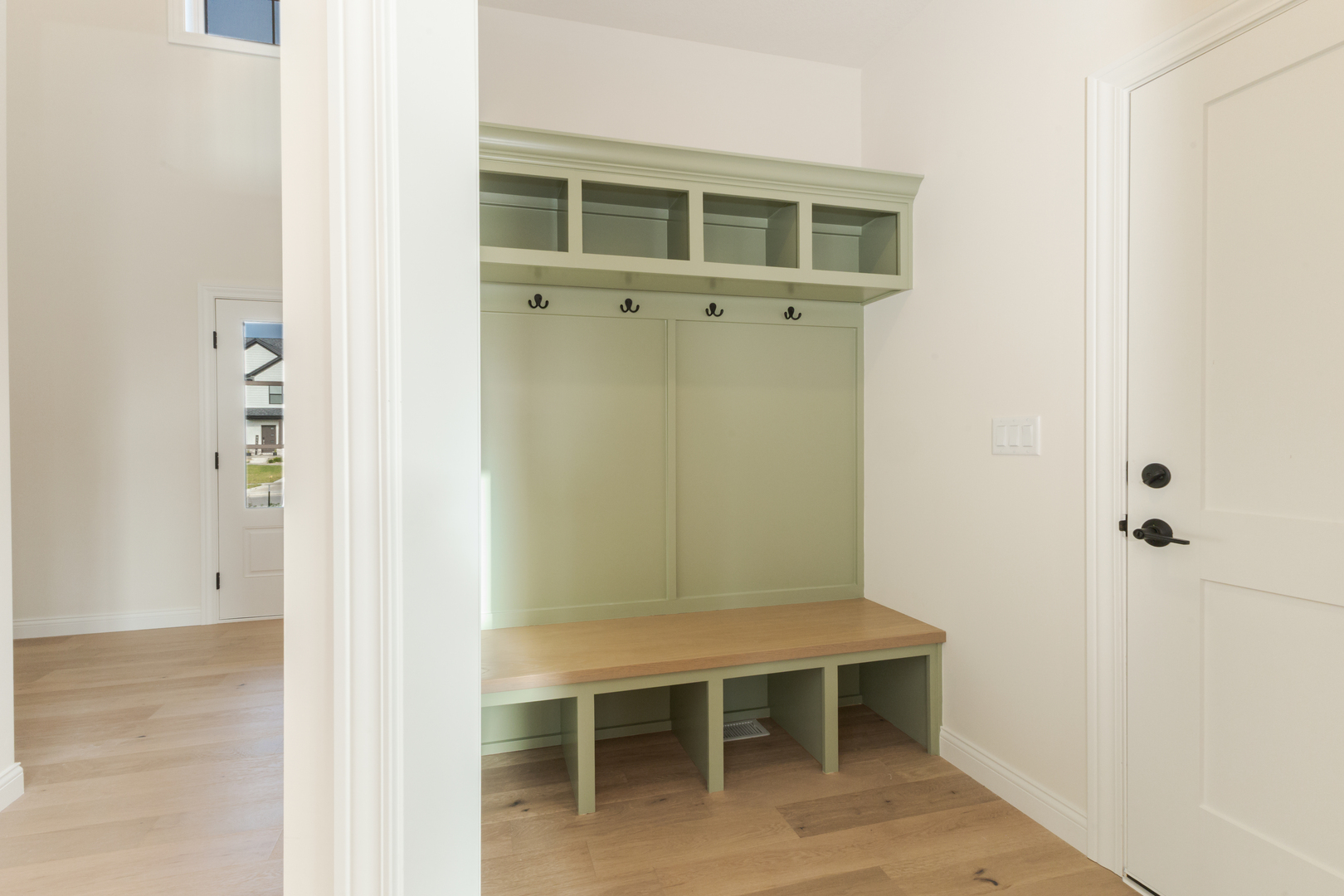 1313 Woodbine Road, Bloomington, IL 61704