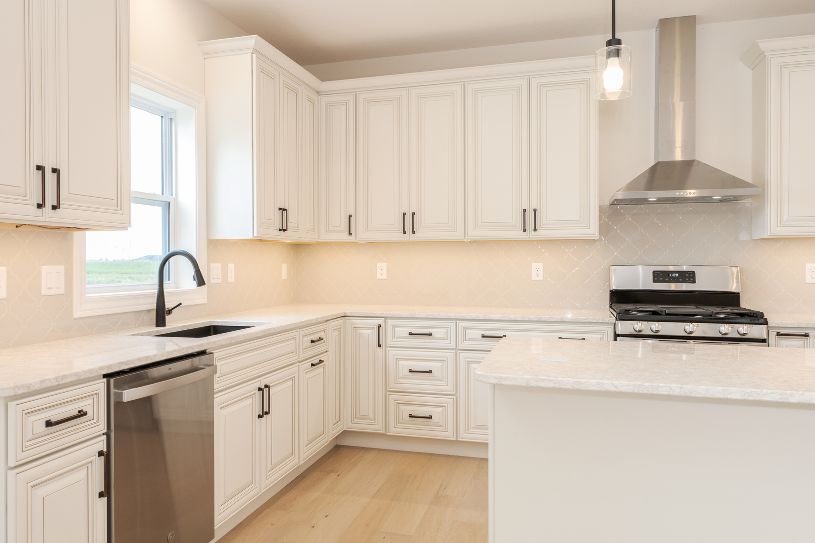 1313 Woodbine Road, Bloomington, IL 61704