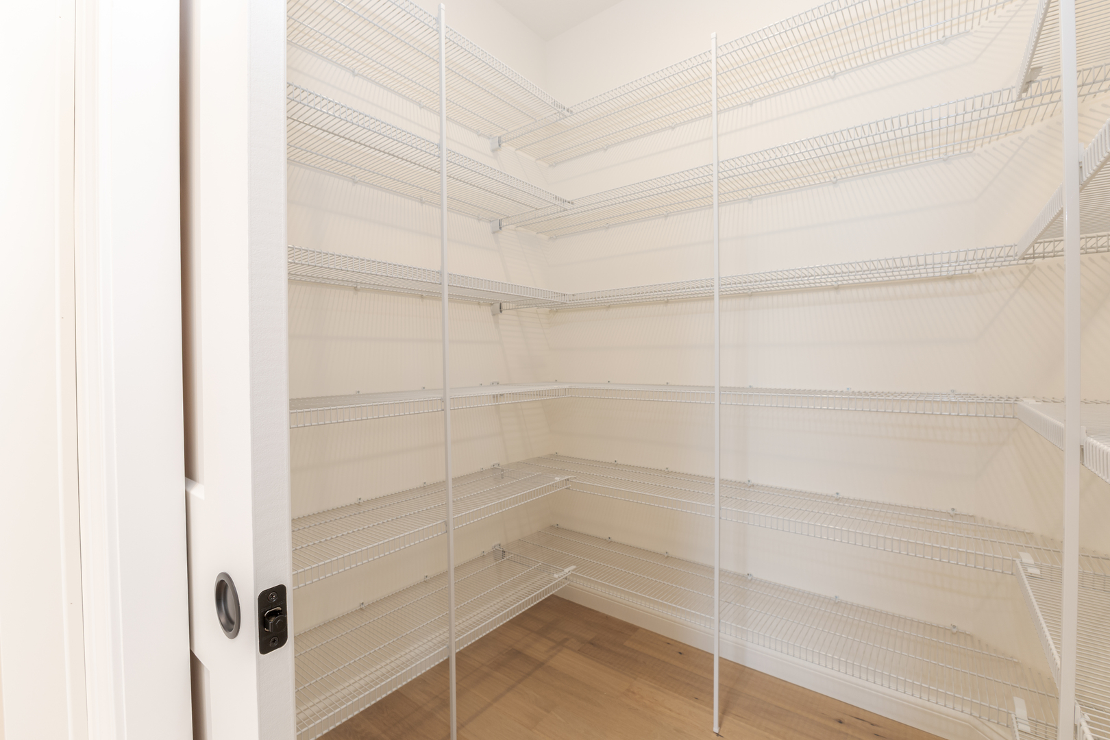 1313 Woodbine Road, Bloomington, IL 61704