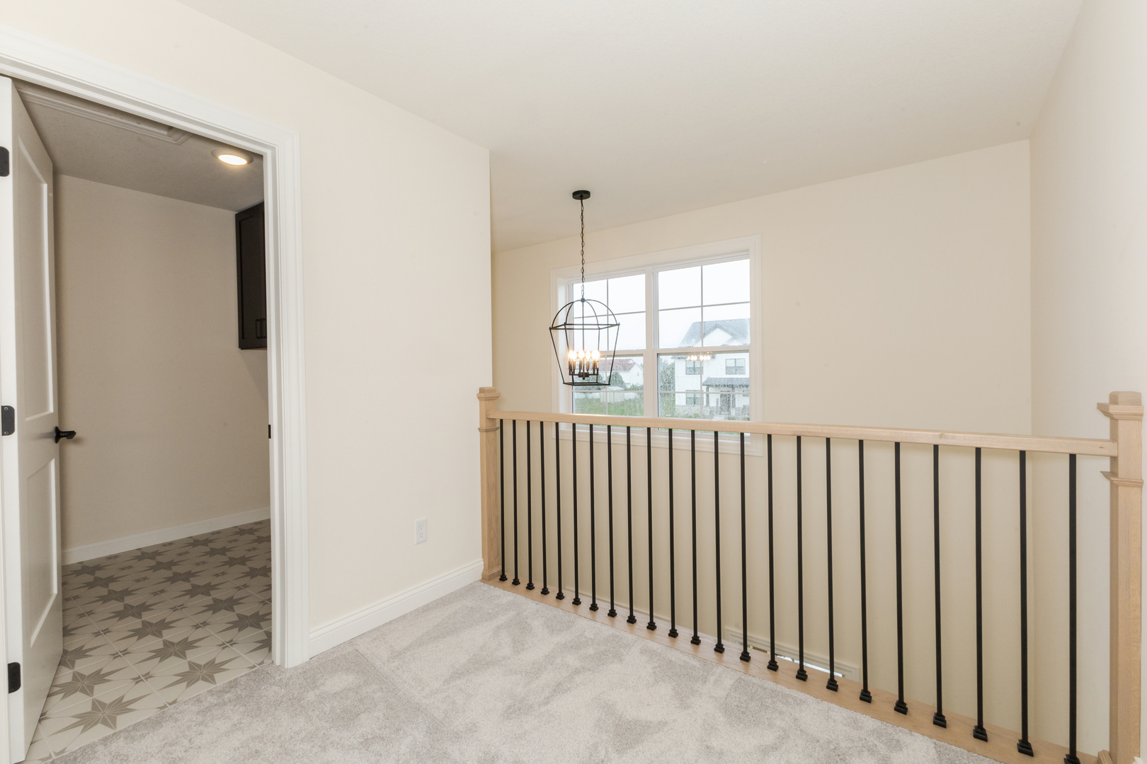 1313 Woodbine Road, Bloomington, IL 61704