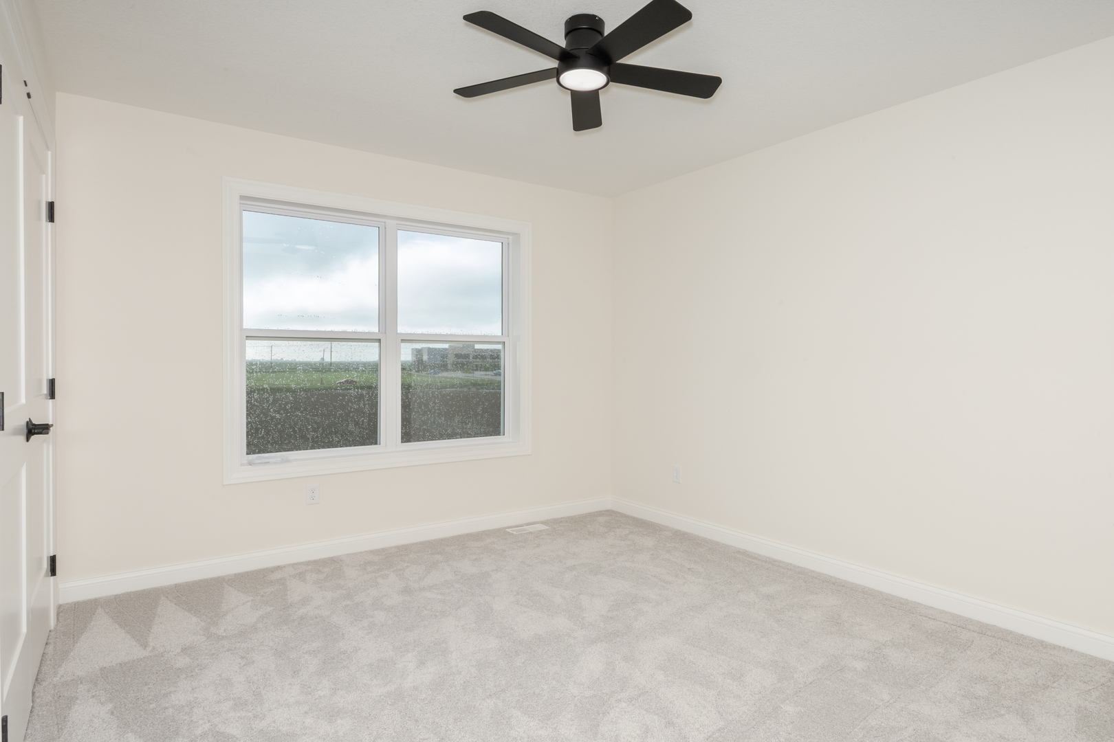 1313 Woodbine Road, Bloomington, IL 61704