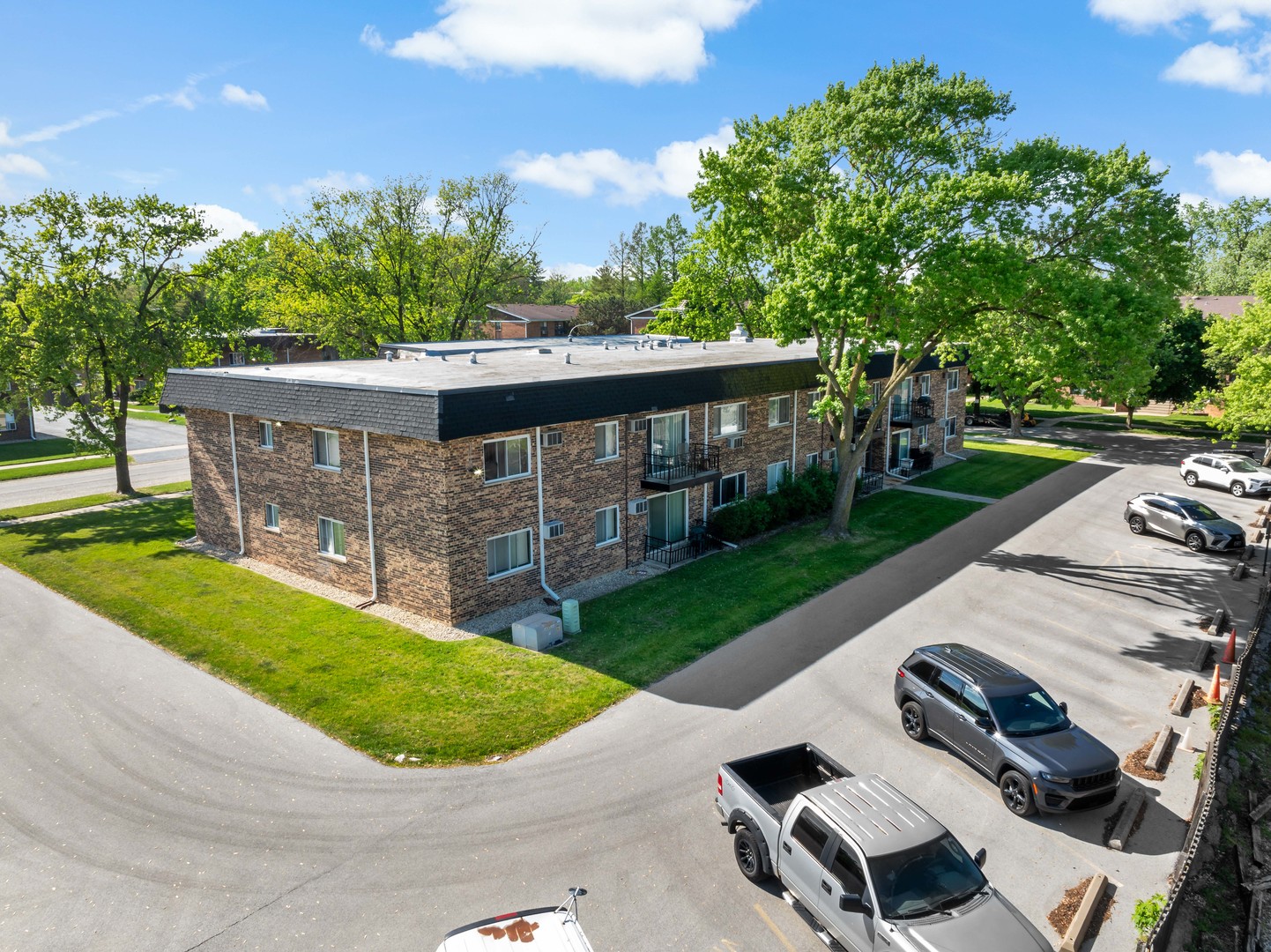 18205 Hart Drive #1A, Homewood, IL 60430