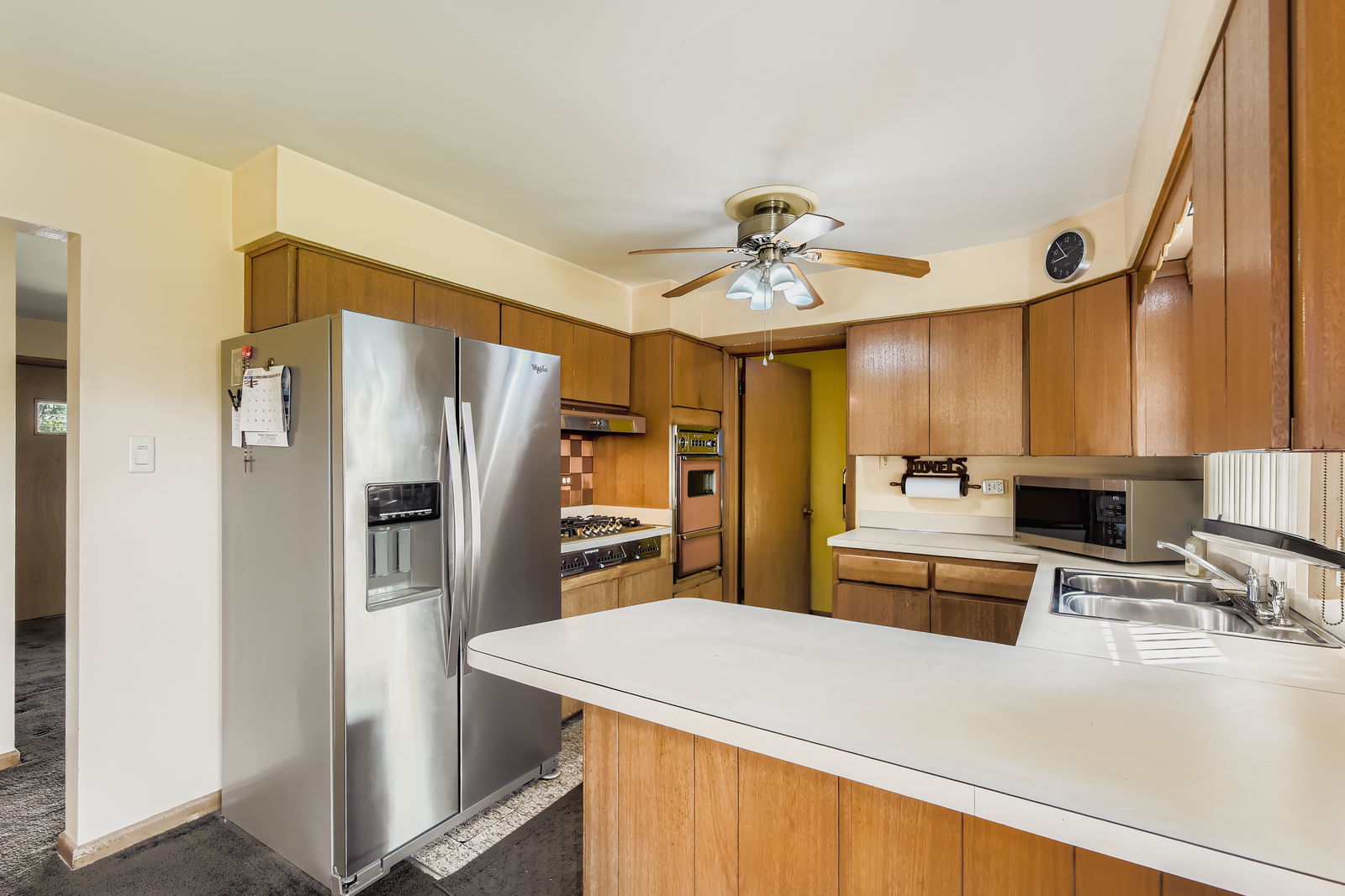 5549 W 83rd Place, Burbank, IL 60459