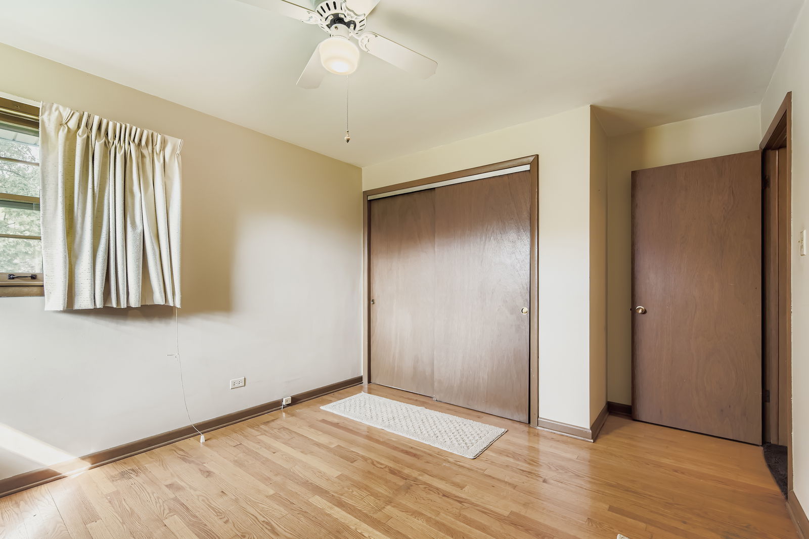 5549 W 83rd Place, Burbank, IL 60459
