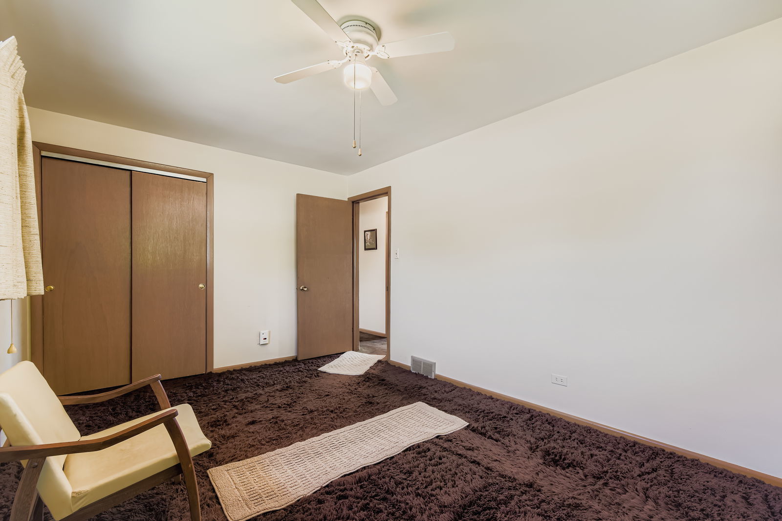 5549 W 83rd Place, Burbank, IL 60459