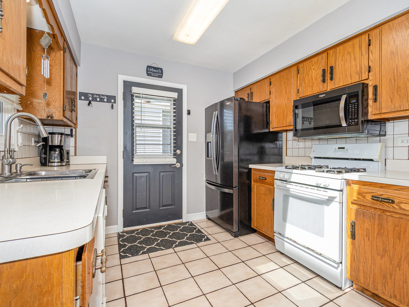1901 Cecily Drive, Joliet, IL 60435