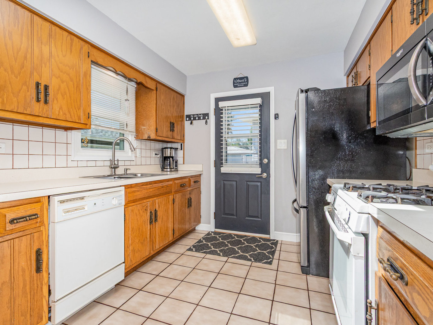 1901 Cecily Drive, Joliet, IL 60435