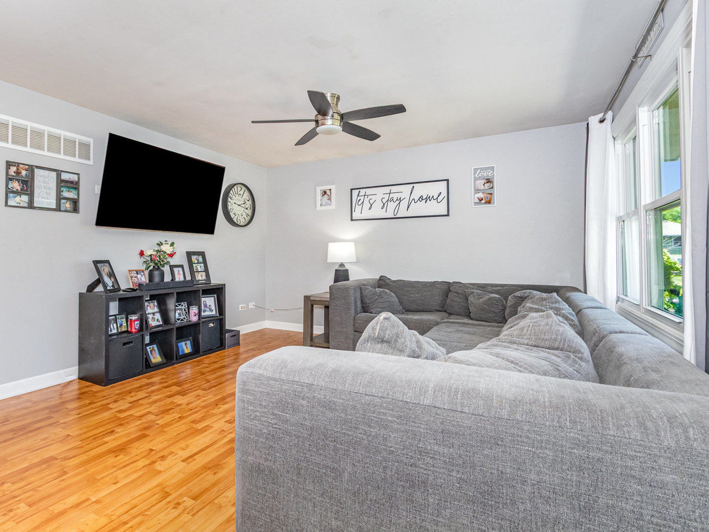 1901 Cecily Drive, Joliet, IL 60435
