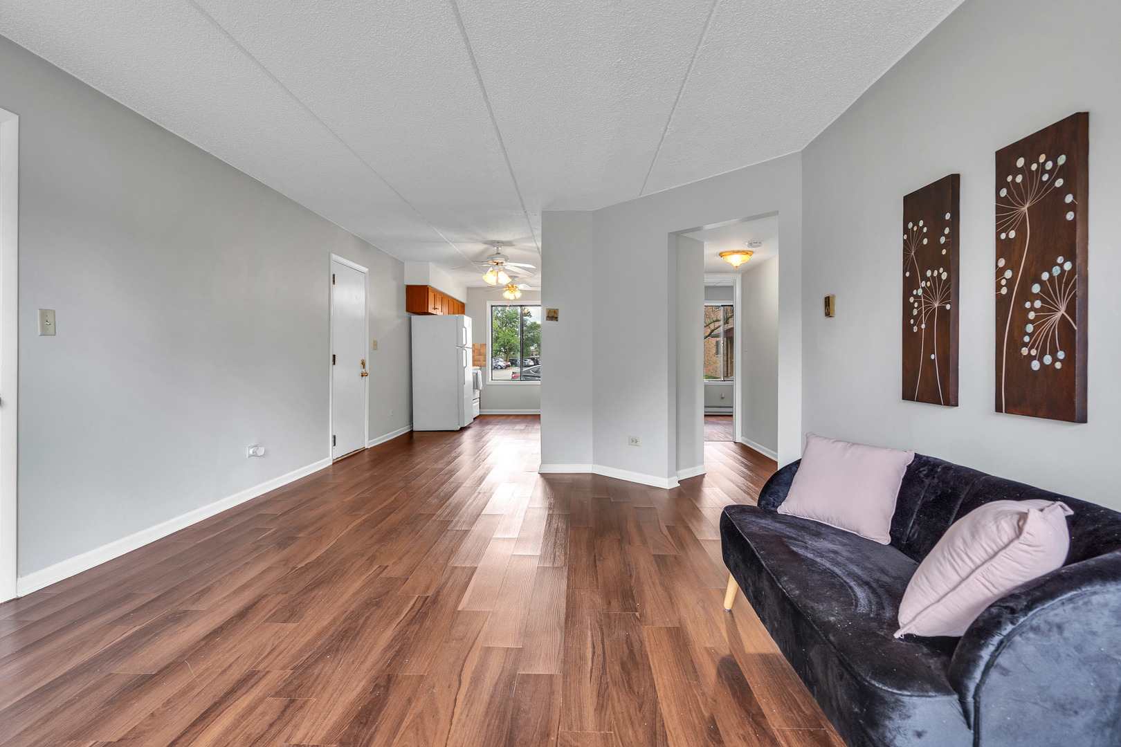605 N Briar Hill Lane #2, Addison, IL 60101