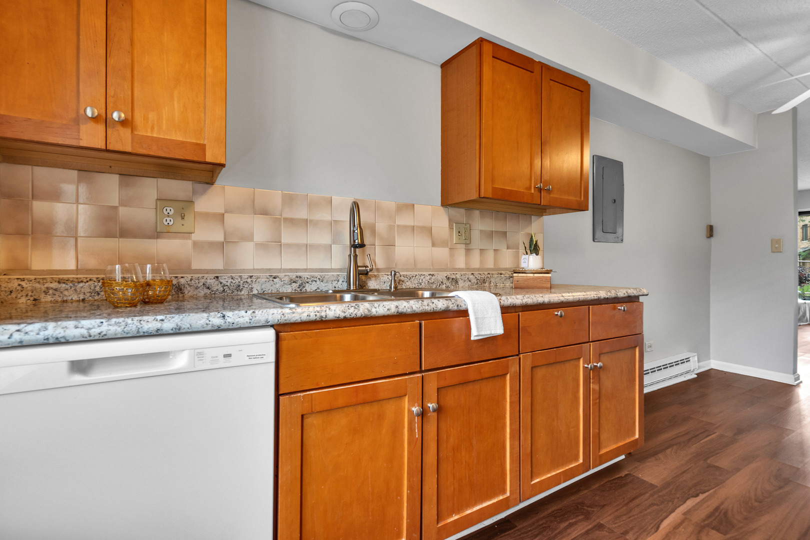605 N Briar Hill Lane #2, Addison, IL 60101