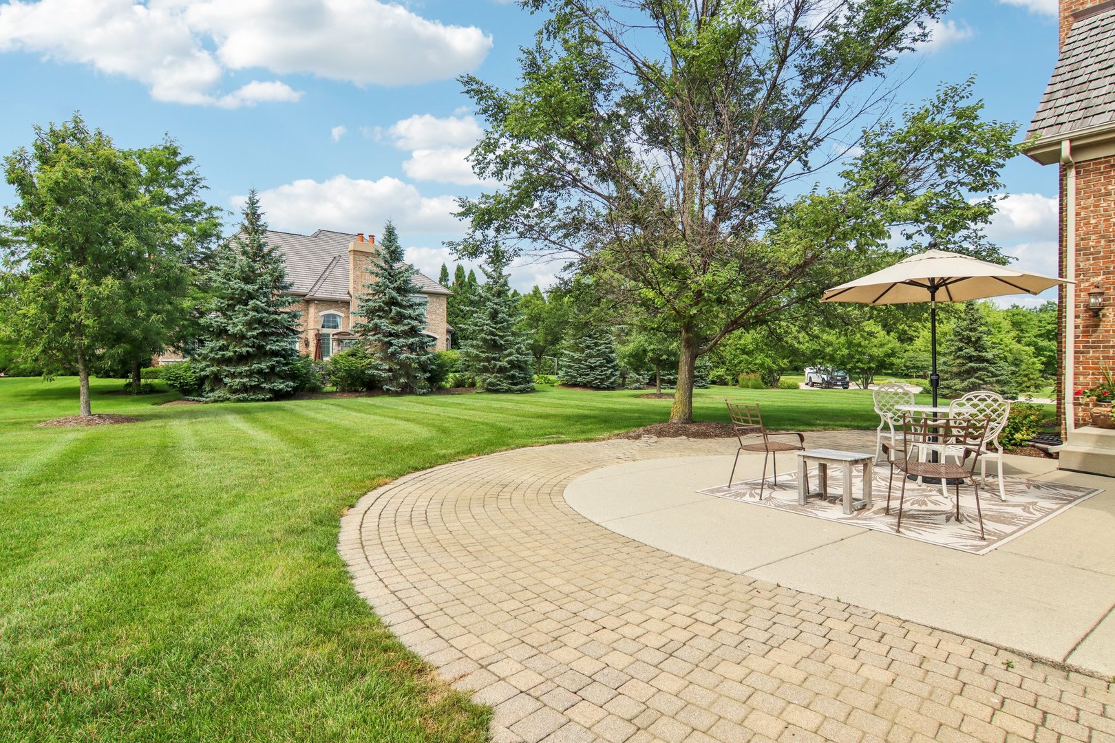21070 W SUMMERFIELD Court, Kildeer, IL 60047