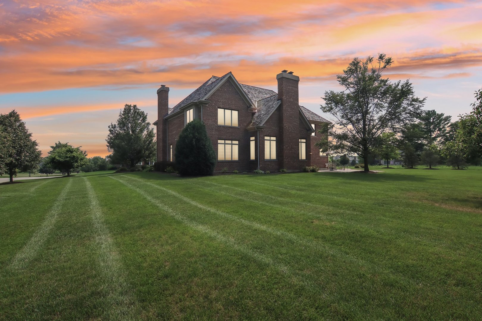 21070 W SUMMERFIELD Court, Kildeer, IL 60047