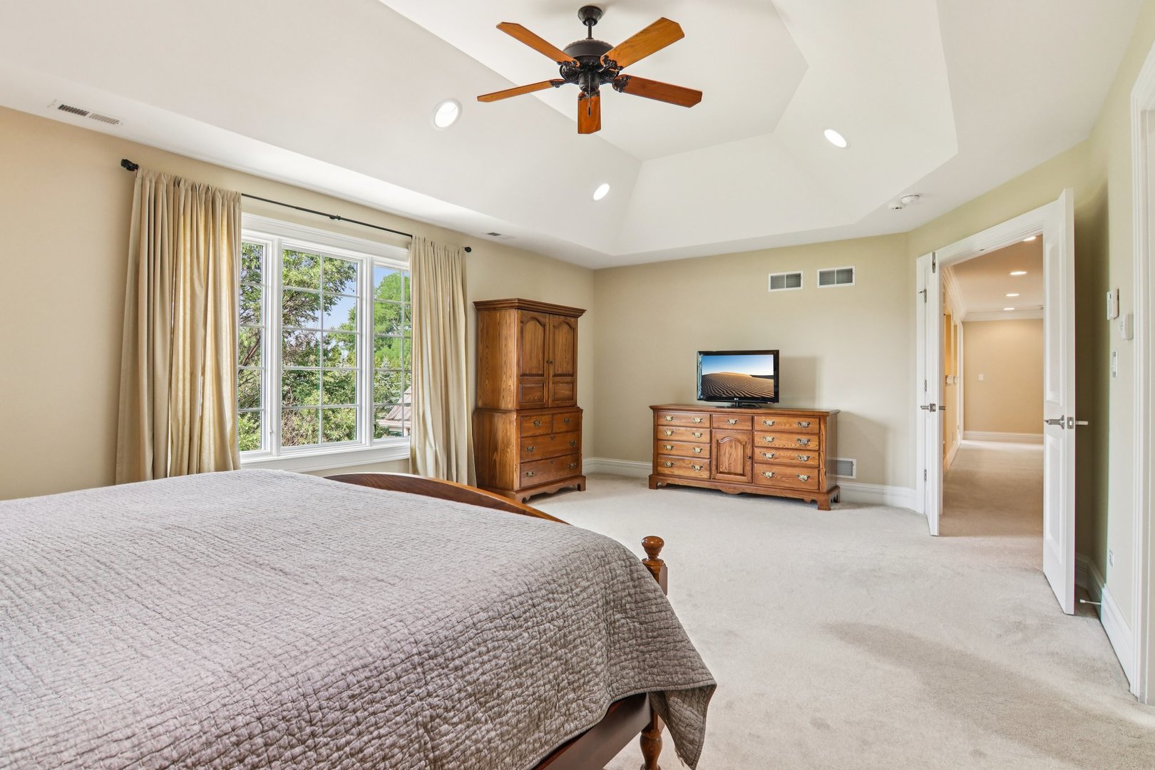 21070 W SUMMERFIELD Court, Kildeer, IL 60047