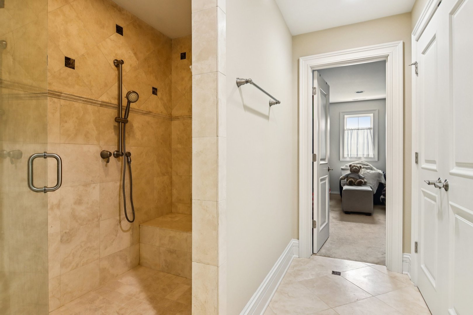 21070 W SUMMERFIELD Court, Kildeer, IL 60047