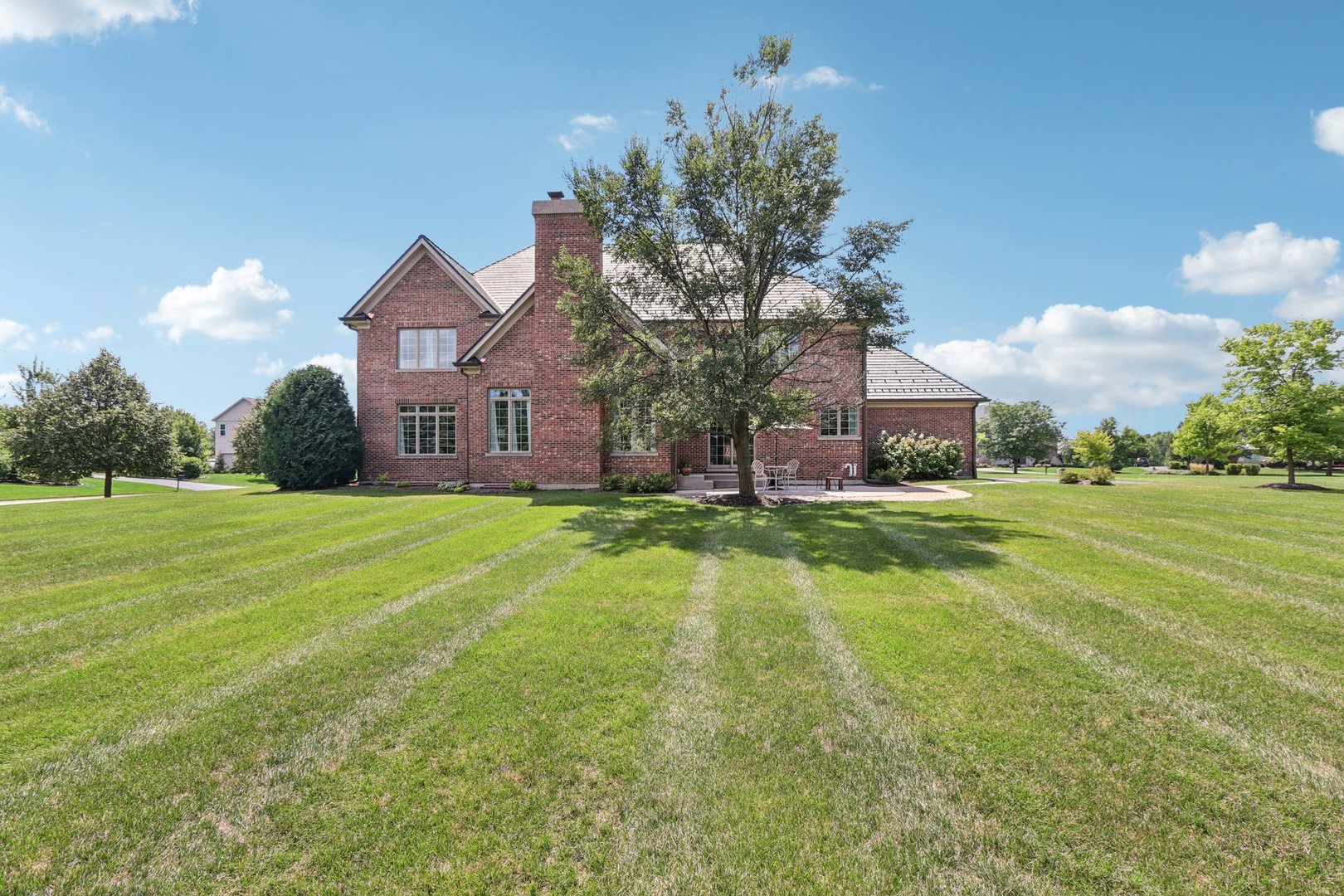 21070 W SUMMERFIELD Court, Kildeer, IL 60047