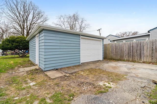132 W Sauk Trail, South Chicago Heights, IL 60411