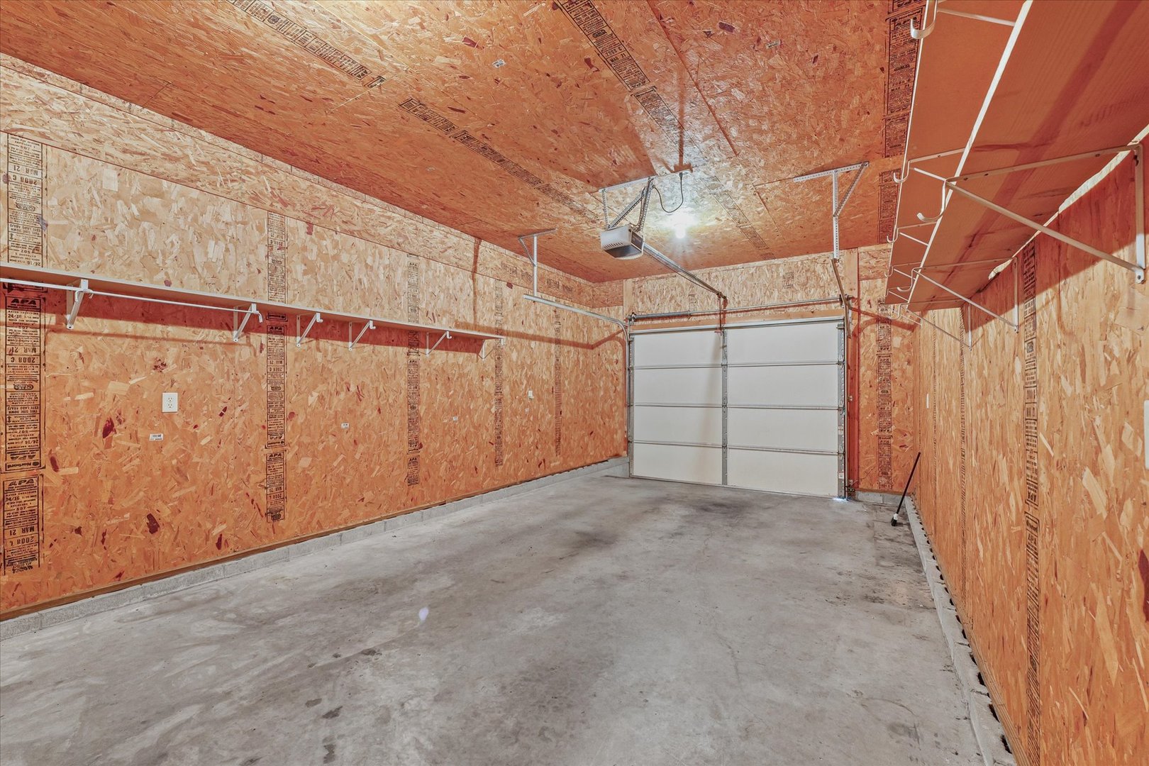 1255 George Rock Drive #1255, Farmer City, IL 61842