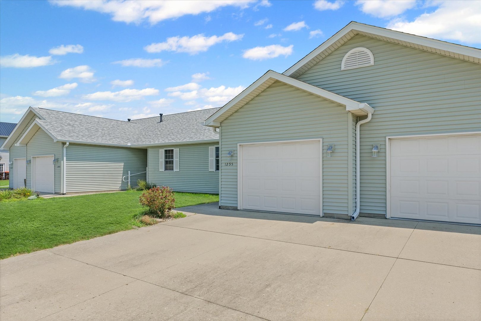 1255 George Rock Drive #1255, Farmer City, IL 61842