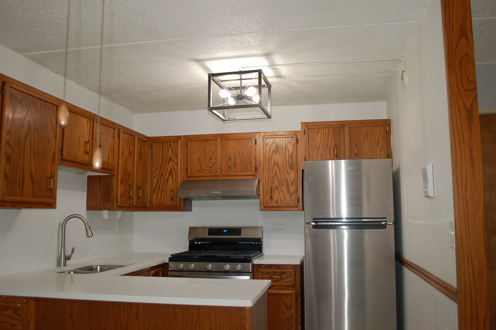 5S070 PEBBLEWOOD Lane #G-7, Naperville, IL 60563