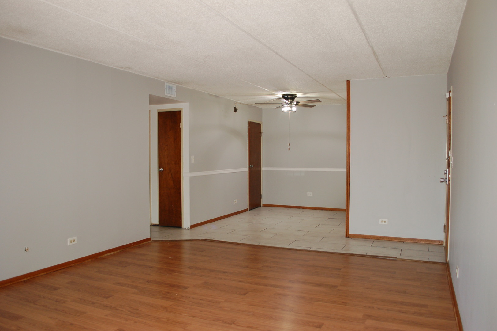 5S070 PEBBLEWOOD Lane #G-7, Naperville, IL 60563