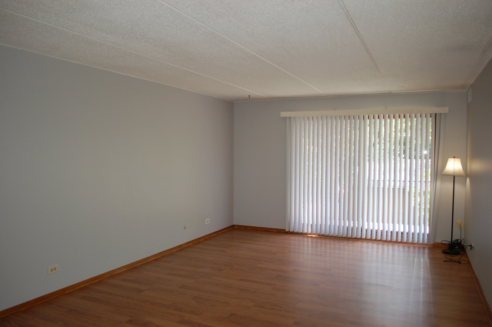 5S070 PEBBLEWOOD Lane #G-7, Naperville, IL 60563