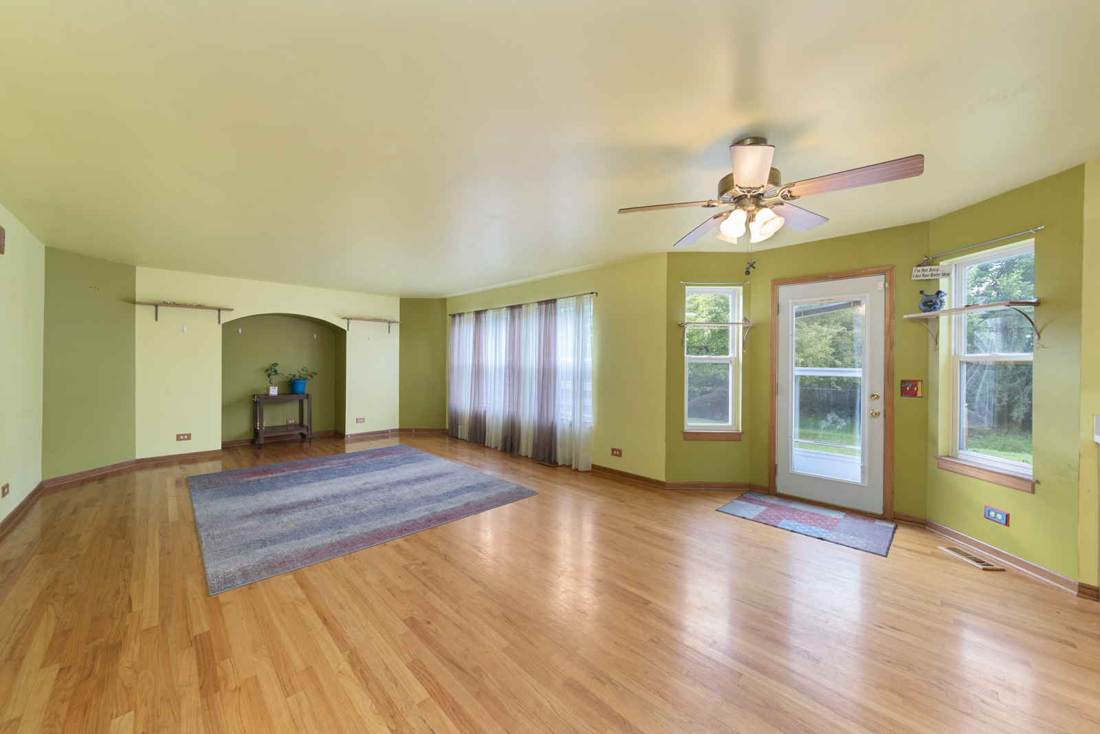 24850 Michele Drive, Plainfield, IL 60544