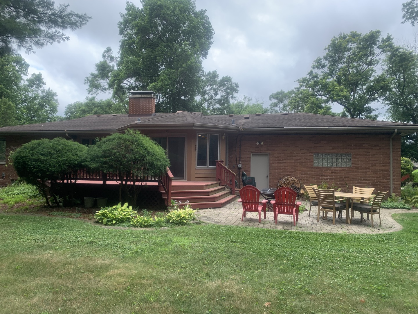 6411 Pontiac Drive, Indian Head Park, IL 60525