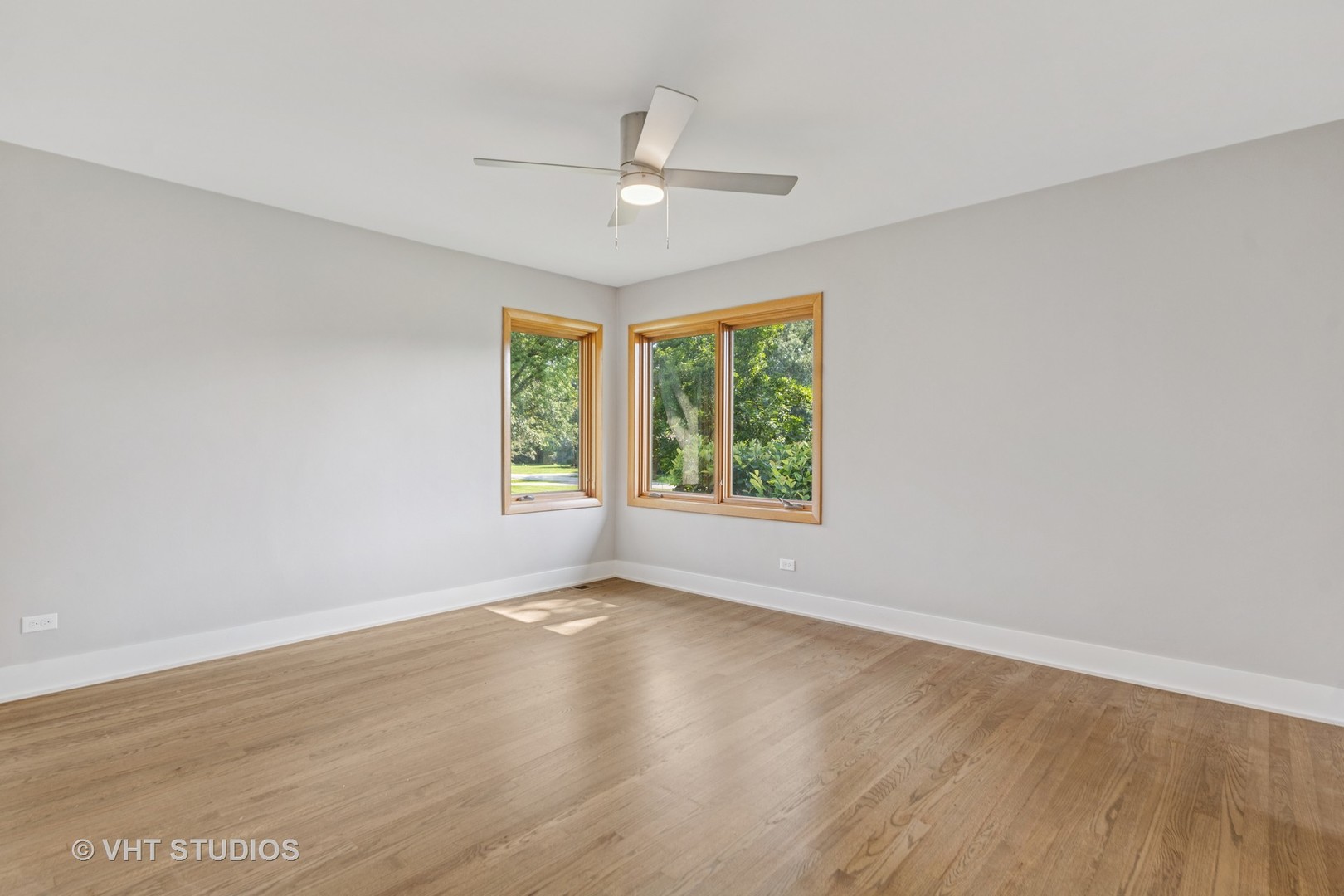 6411 Pontiac Drive, Indian Head Park, IL 60525