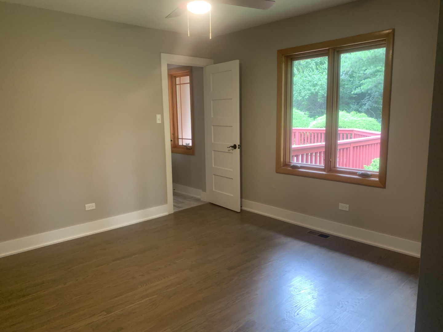 6411 Pontiac Drive, Indian Head Park, IL 60525
