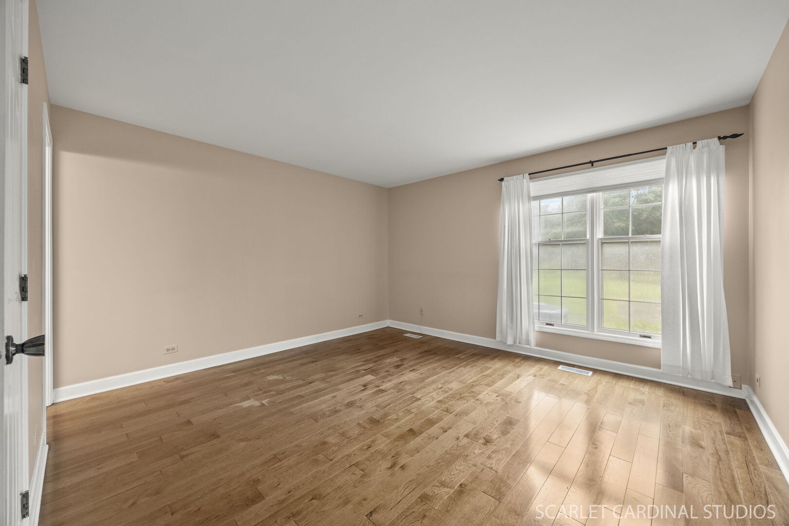2148 Sunderland Court #101A, Naperville, IL 60565