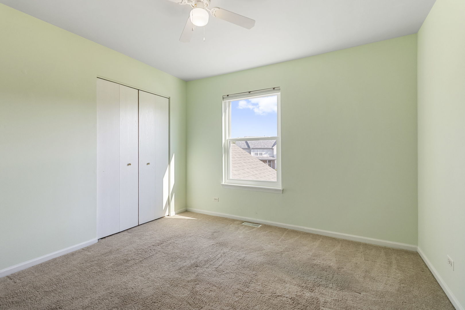 106 Brookhaven Court, Sugar Grove, IL 60554