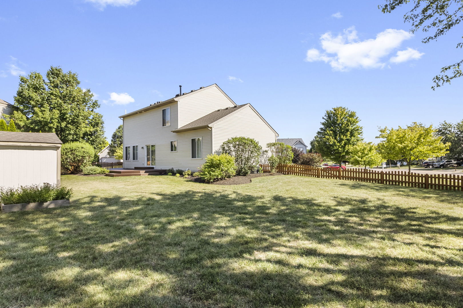 106 Brookhaven Court, Sugar Grove, IL 60554