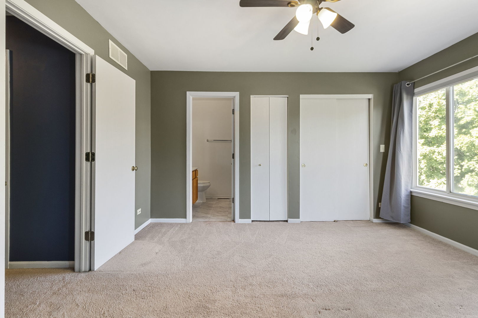 106 Brookhaven Court, Sugar Grove, IL 60554