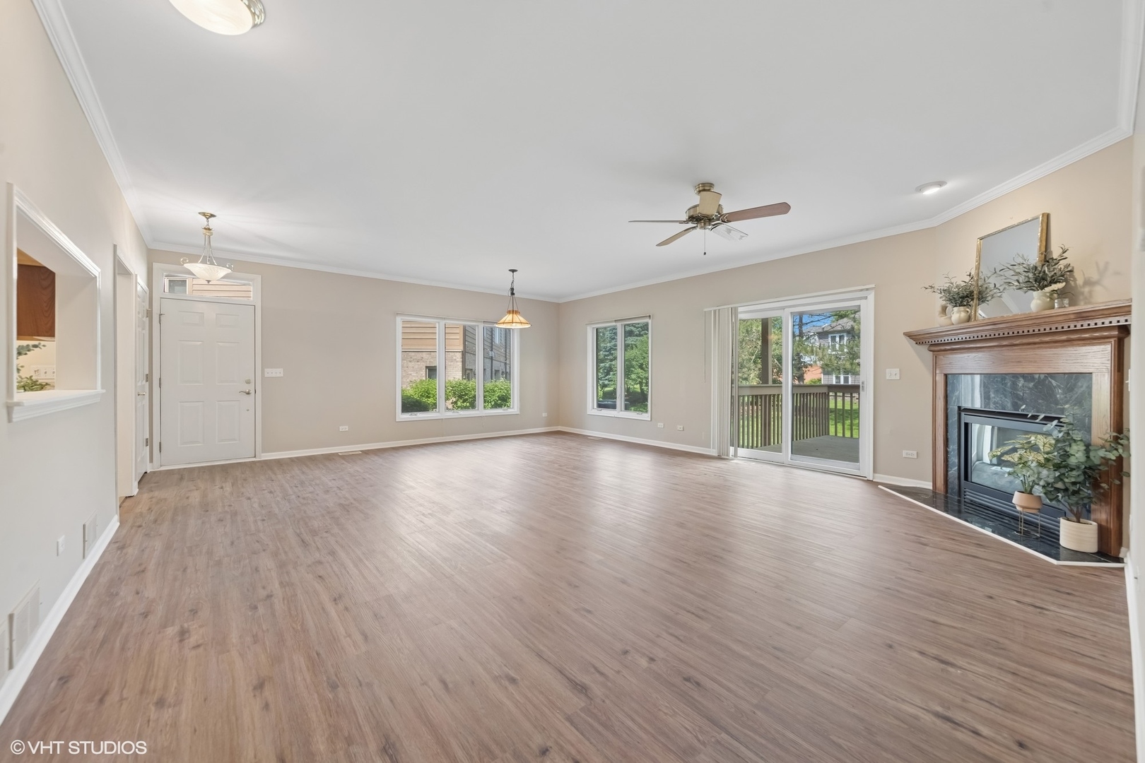 122 Santa Fe Lane, Willow Springs, IL 60480