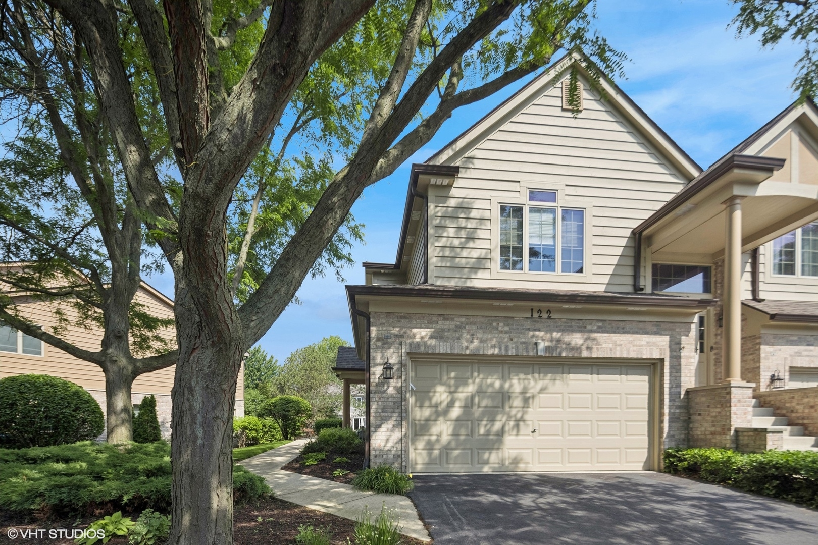 122 Santa Fe Lane, Willow Springs, IL 60480