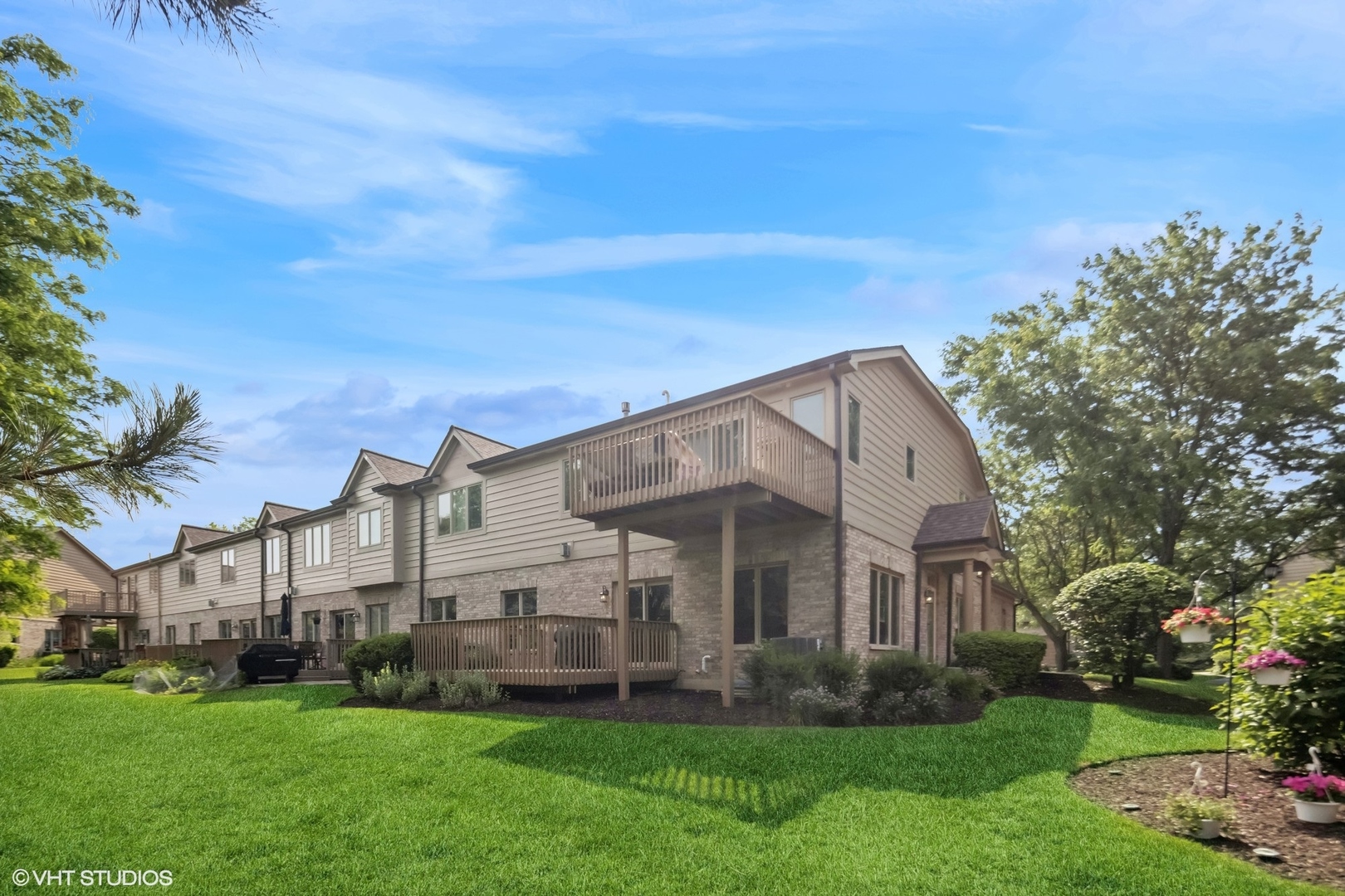 122 Santa Fe Lane, Willow Springs, IL 60480