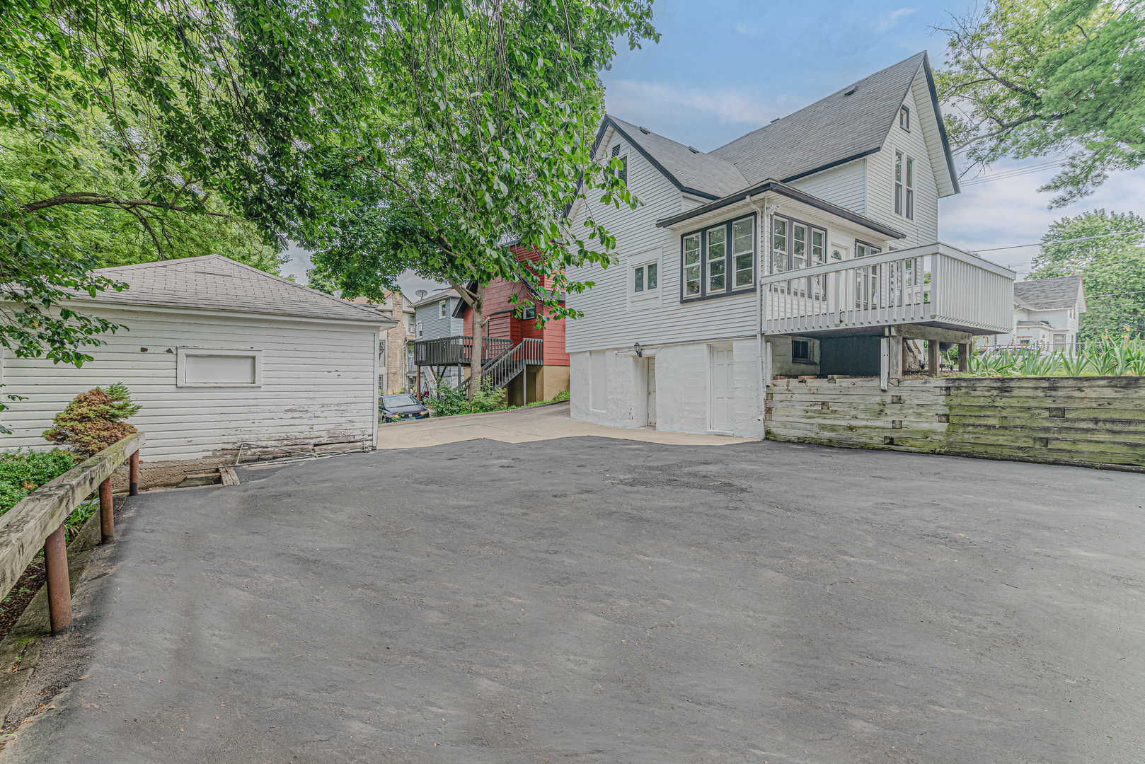 538 RAYMOND Street, Elgin, IL 60120
