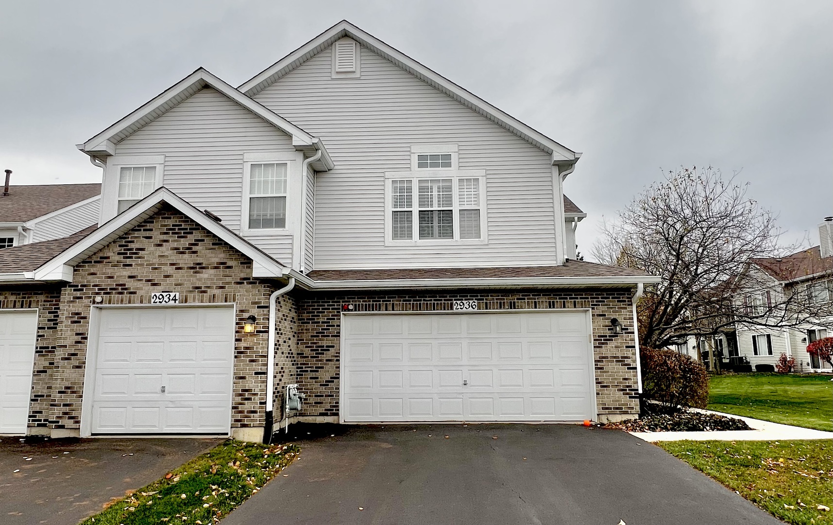 2936 Kentshire Circle, Naperville, IL 60564