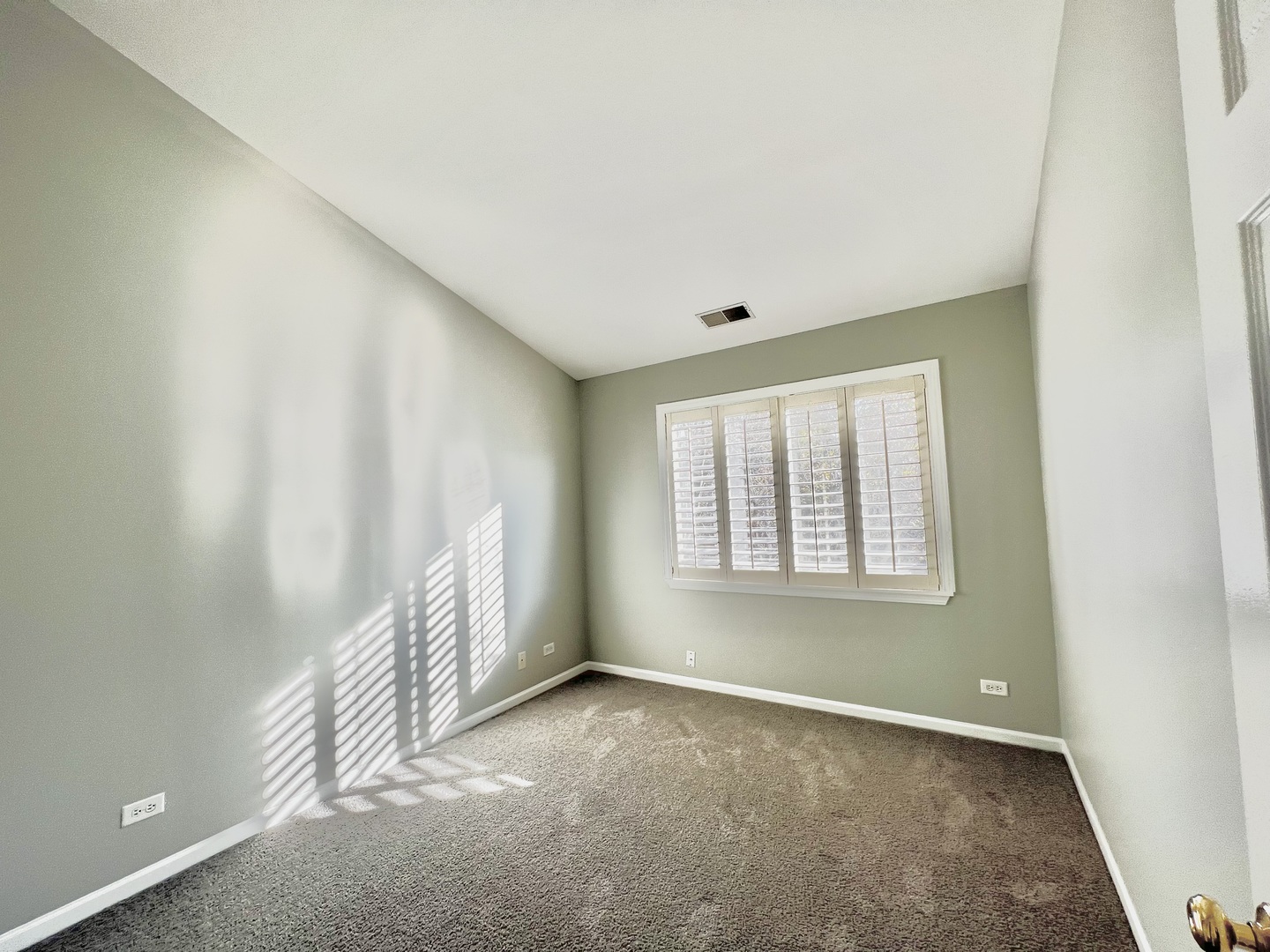 2936 Kentshire Circle, Naperville, IL 60564