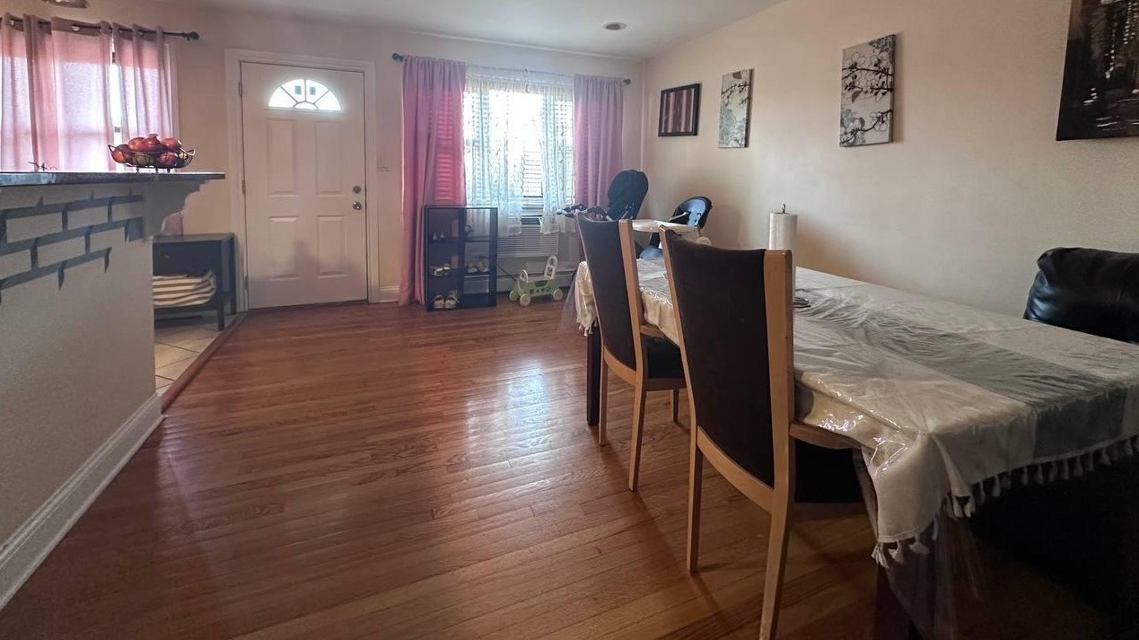 4416 N Kostner Avenue #1C, Chicago, IL 60630