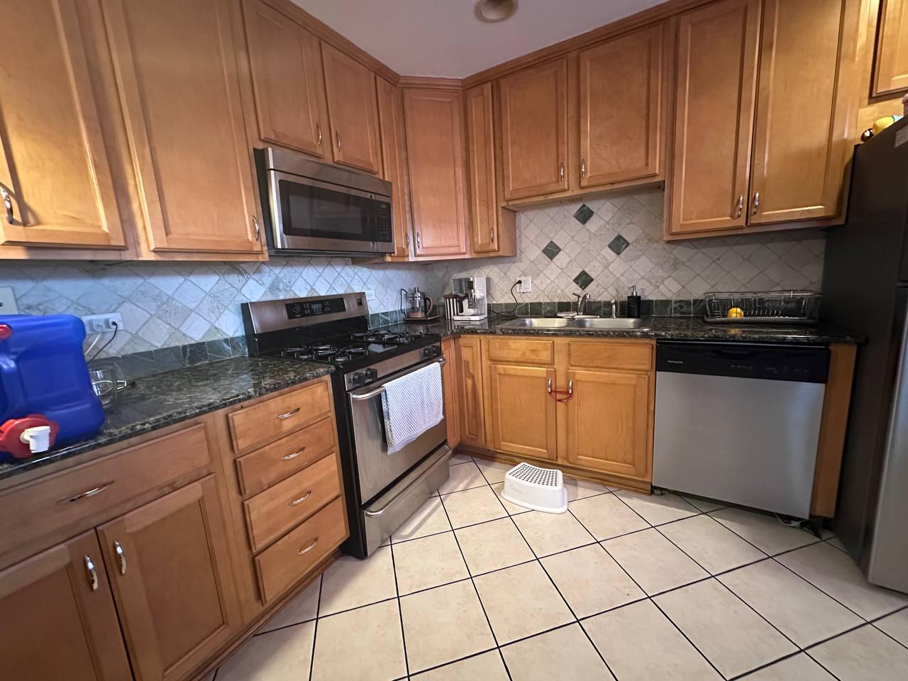 4416 N Kostner Avenue #1C, Chicago, IL 60630