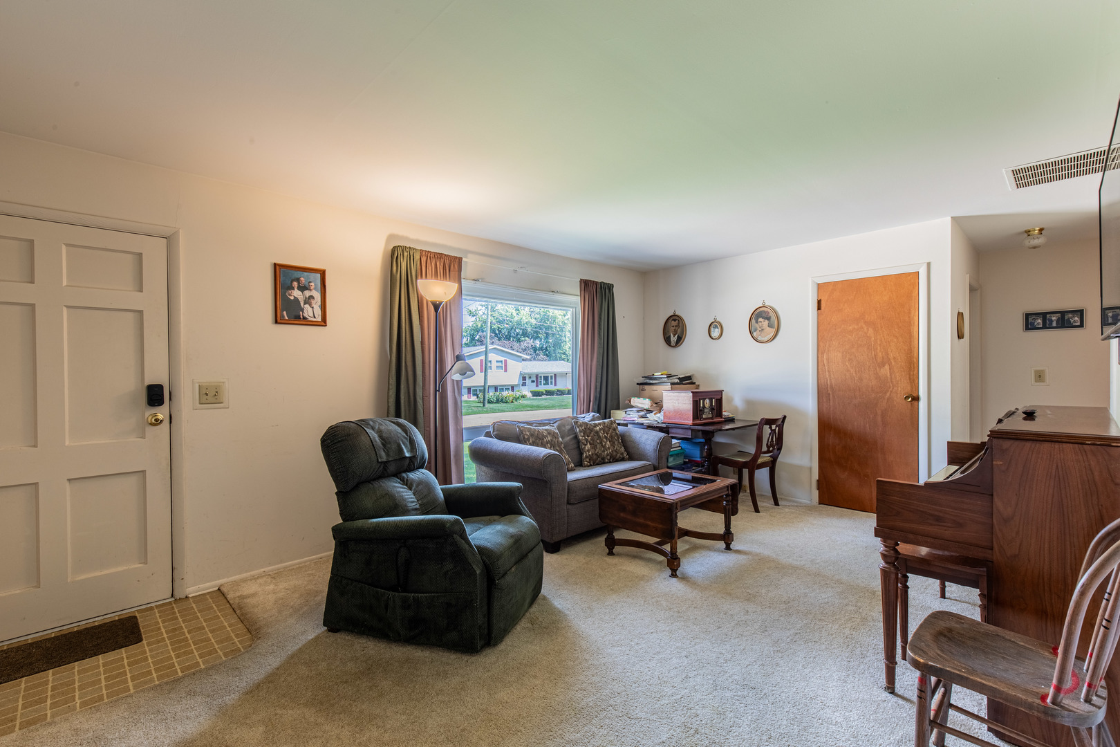 698 Downey Drive, Princeton, IL 61356