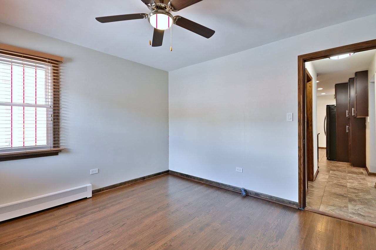 8646 W Berwyn Avenue #2N, Chicago, IL 60656