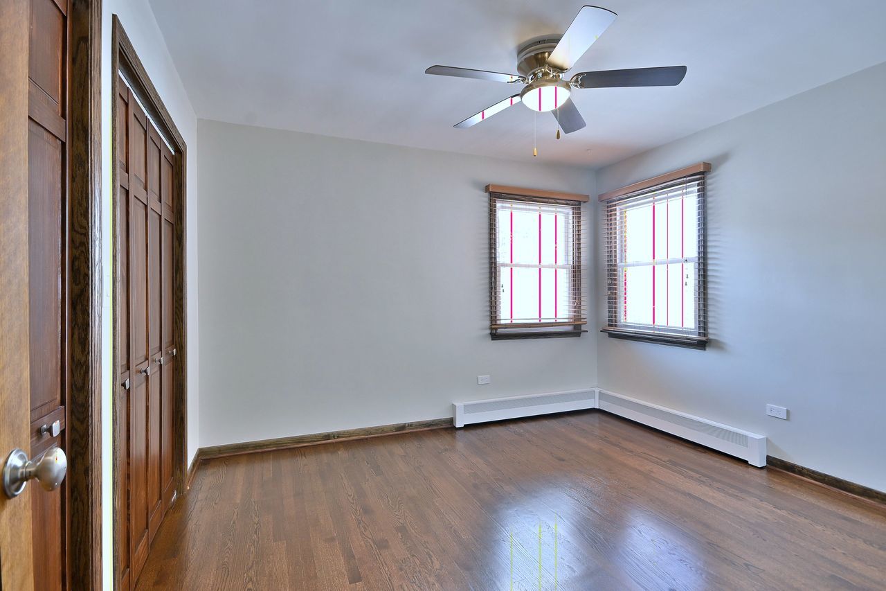 8646 W Berwyn Avenue #2N, Chicago, IL 60656