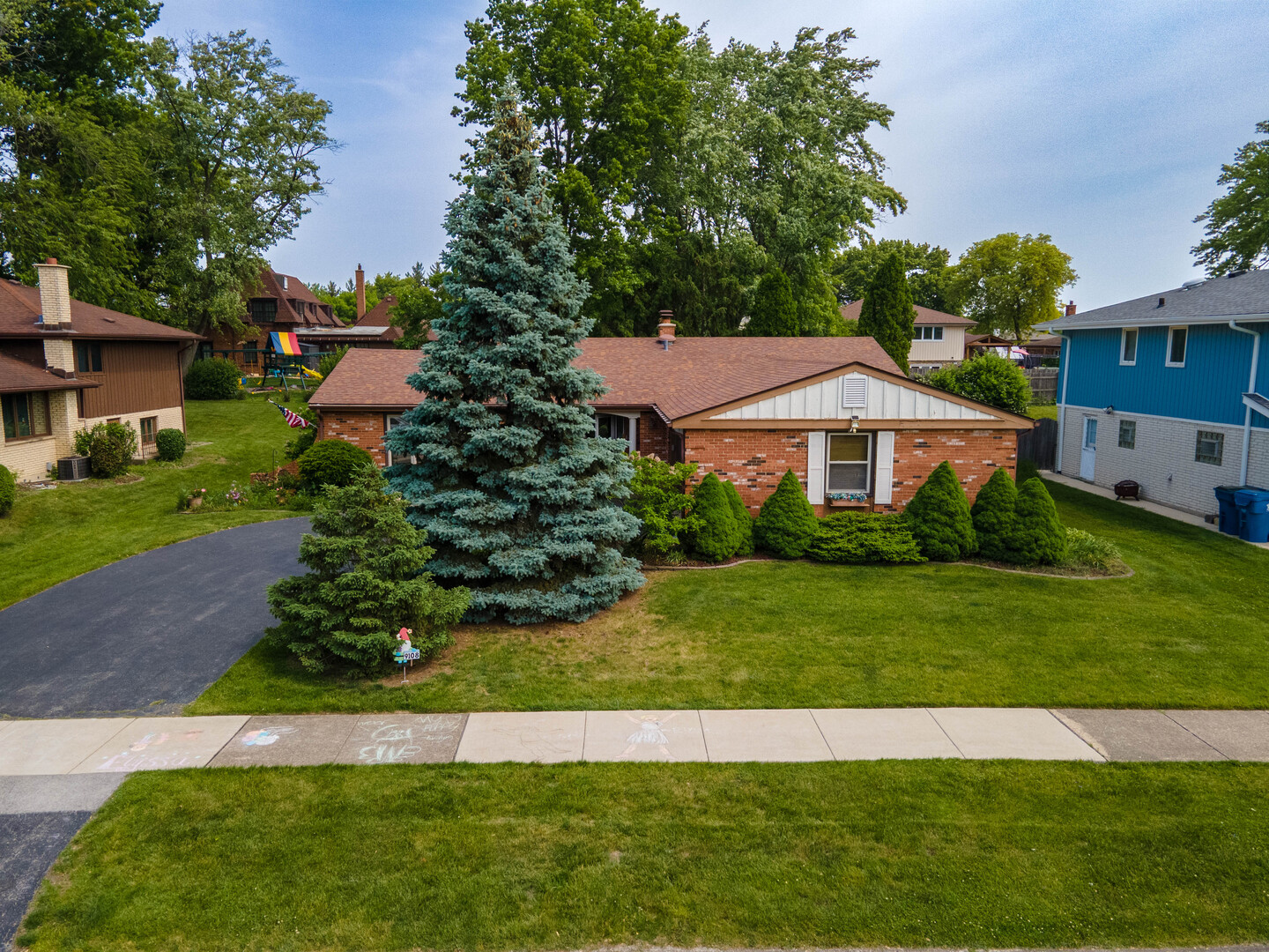9108 Windsor Drive, Palos Hills, IL 60465