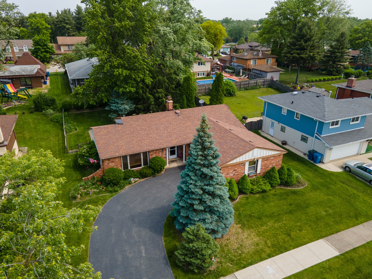 9108 Windsor Drive, Palos Hills, IL 60465